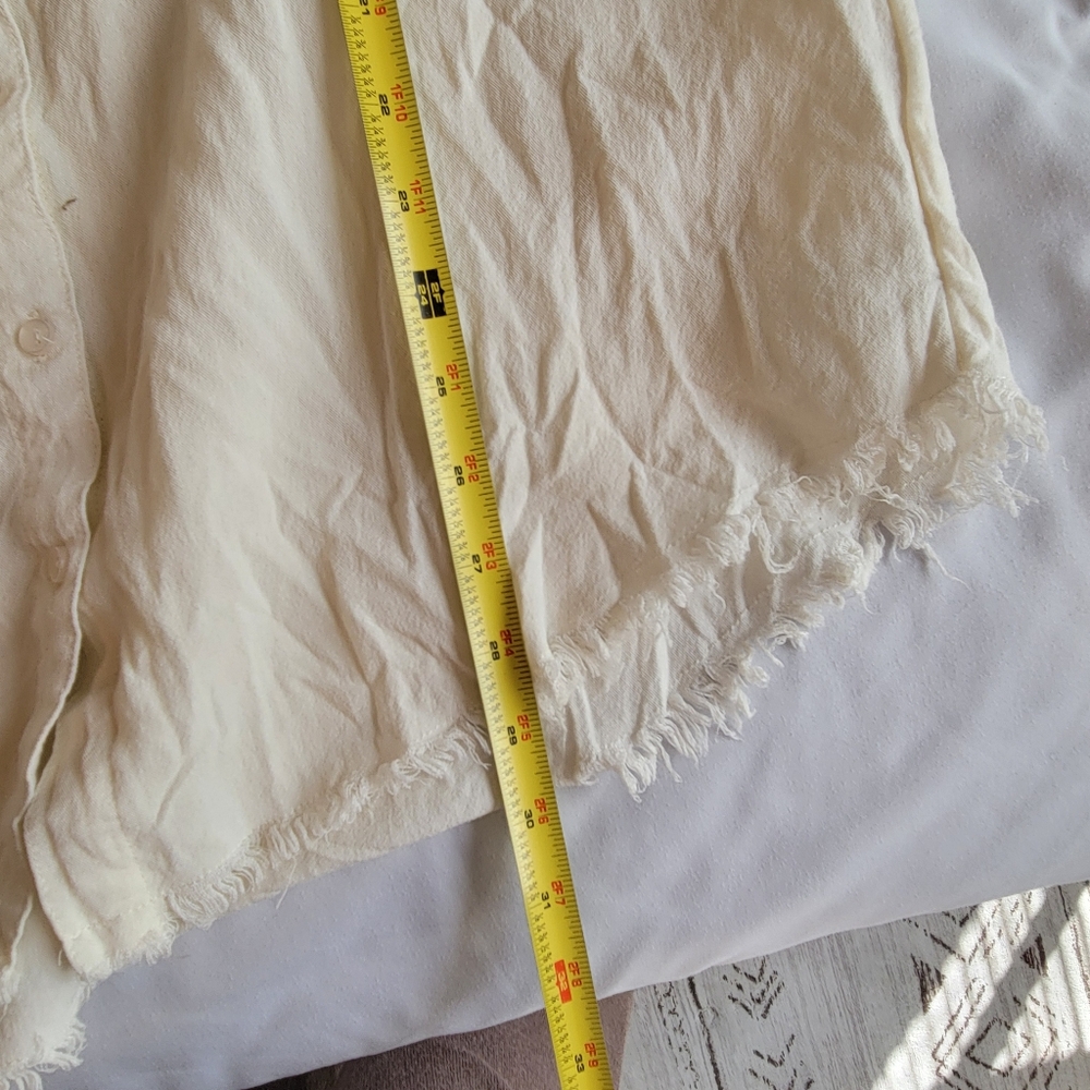 Umgee Off White Cotton Button Up Size Small - Picture 7 of 9